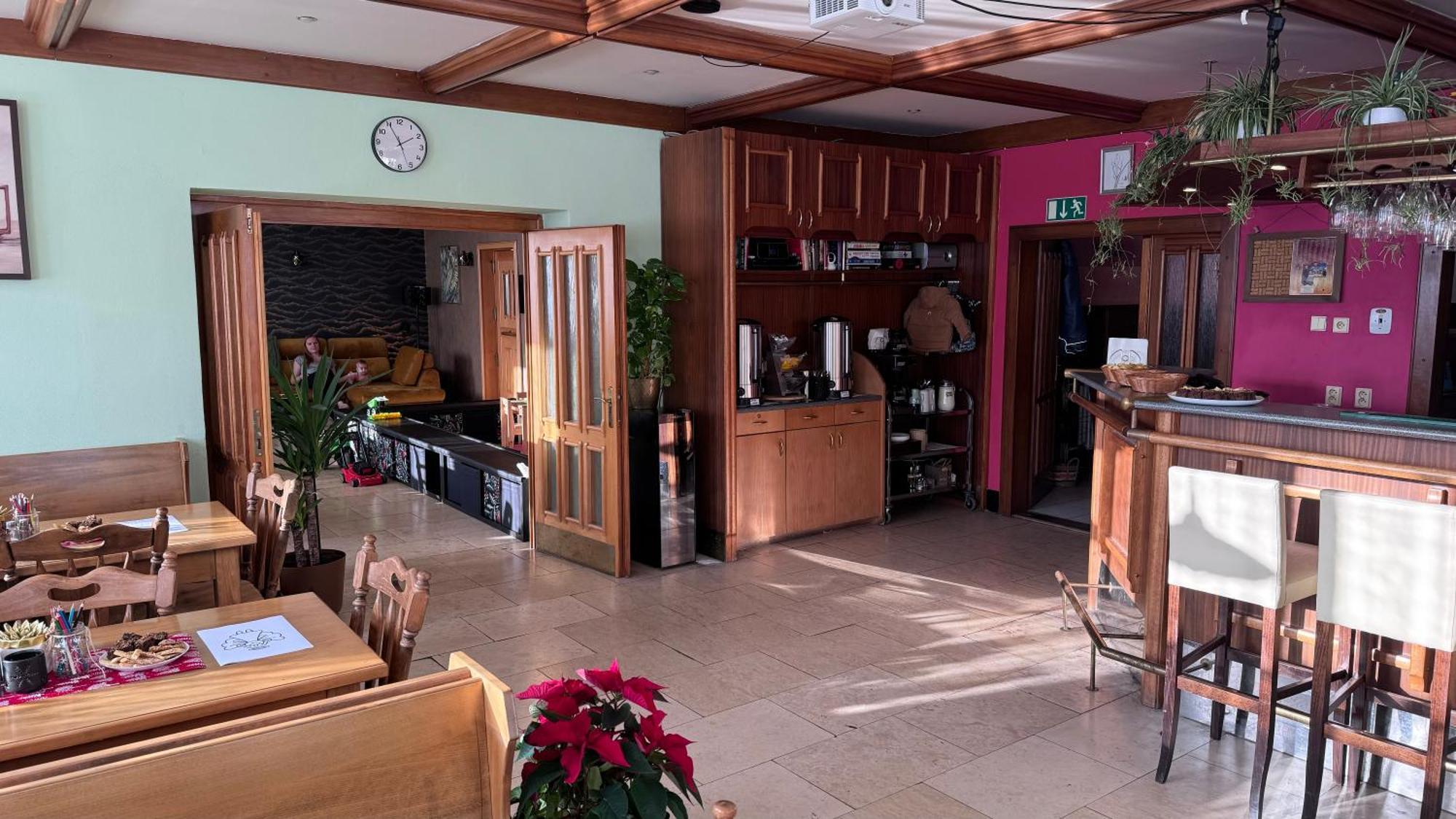 רוז'מברק נאד וויטאבו Rozmberk Inn מראה חיצוני תמונה